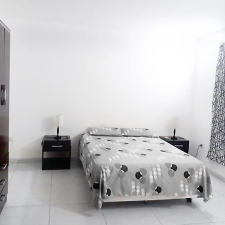 City Lodge Apart Санта-Крус-де-ла-Сьерра Экстерьер фото